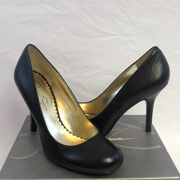 jessica simpson pescanta pump